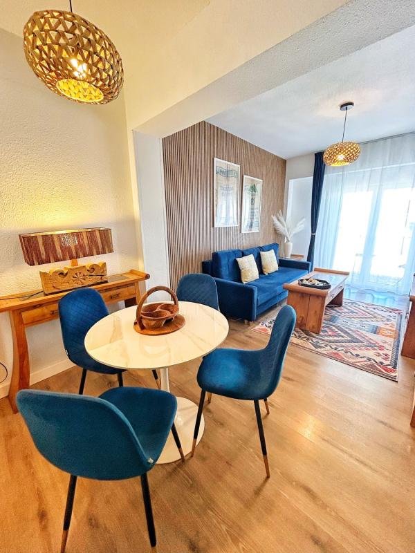 Sale of apartment in Piso en Calle Caballero de Rodas, 22, Centro - Muelle Pesquero, Torrevieja, Torrevieja
photo 1