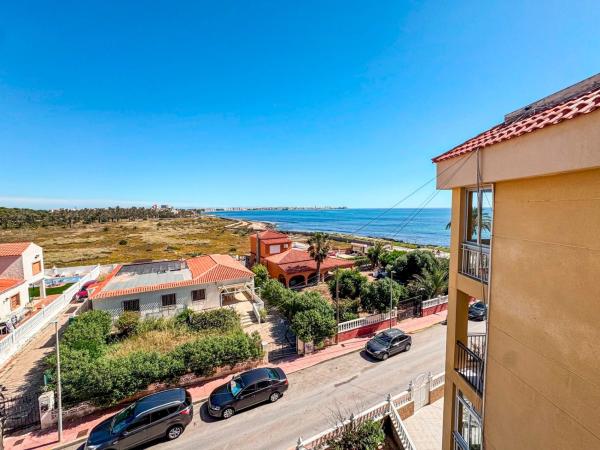 Продажа квартиры на Piso en Calle Pleamar, Punta Prima, Torrevieja, Торревьеха
photo 1