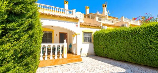 Дуплекс на продажу в Dúplex en Aguas Nuevas, Torrevieja, Торревьеха photo 1