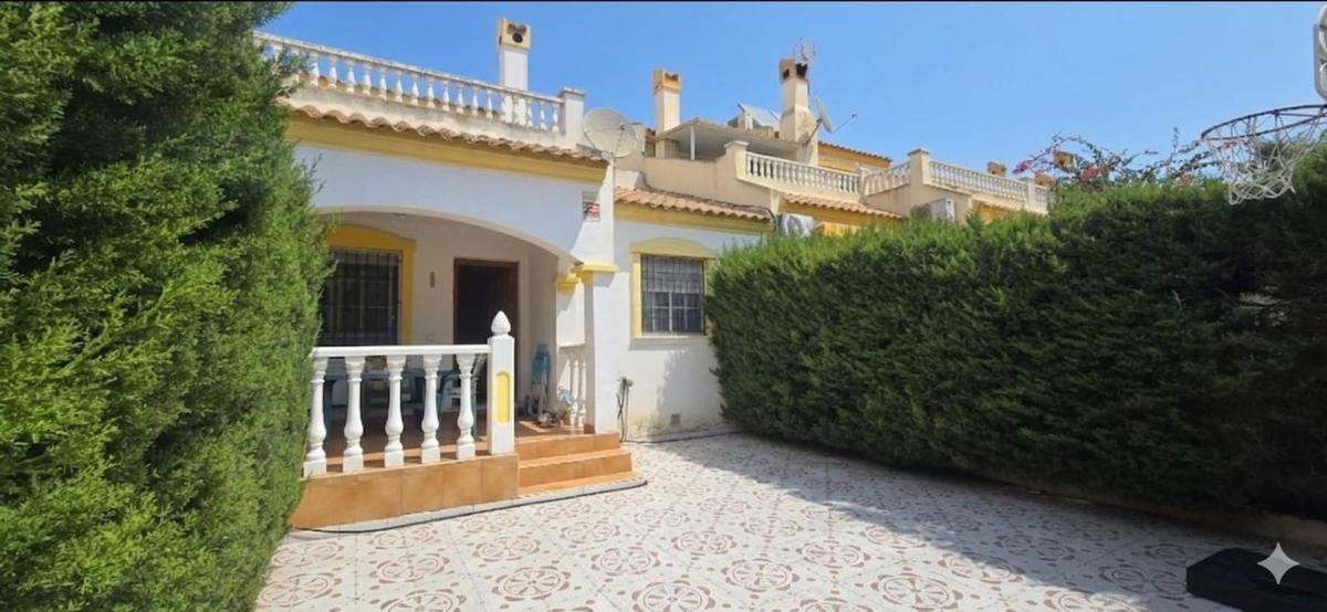 Venta de duplex en Dúplex en Aguas Nuevas, Torrevieja, Torrevieja photo 3