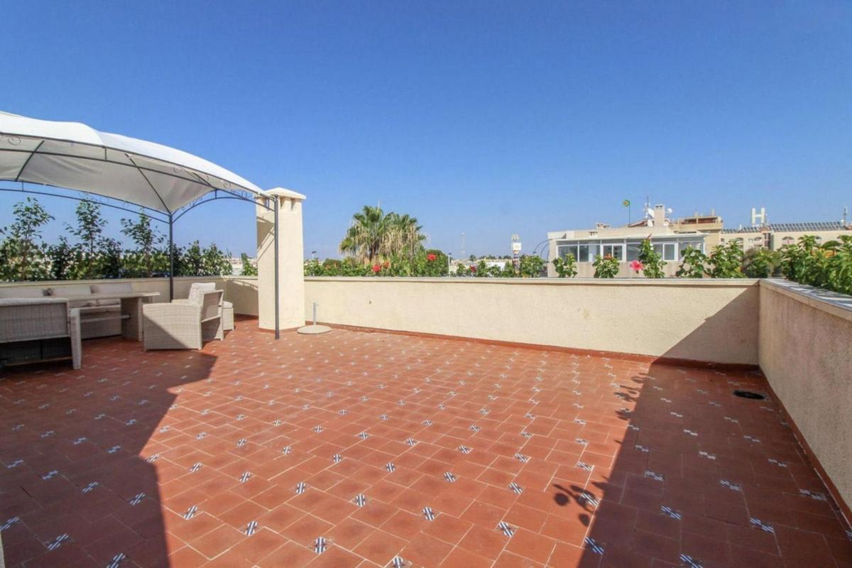 Venta de ático en  Ático en Punta Prima, Torrevieja, Torrevieja photo 2