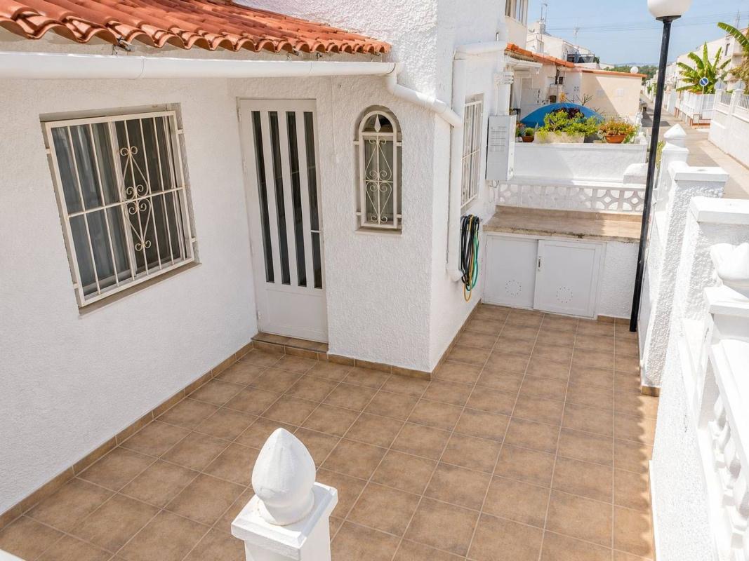 Venta de chalet adosado en Chalet adosado en Galgos Los-el Limonar, La Siesta - El Salado - Torreta, Torrevieja , Torrevieja photo 3