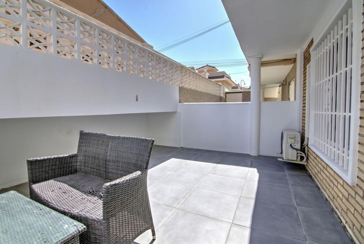 Продажа квартиры на Piso en Avenida de Alemania, Los Europeos, Torrevieja, Торревьеха
photo 3