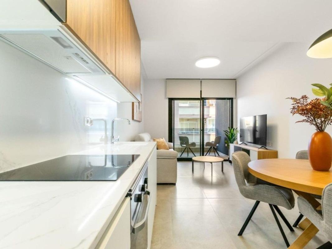 Sale of apartment in Piso en Calle Ramón Gallud, Las Piscinas Naturales, Torrevieja, Torrevieja
photo 4
