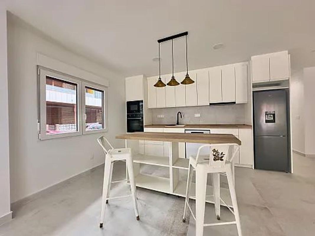 Продажа квартиры на Piso en Playa Acequión s/n, El Acequión, Torrevieja, Торревьеха
photo 1