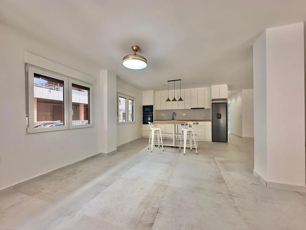 Продажа квартиры на Piso en Playa Acequión s/n, El Acequión, Torrevieja, Торревьеха
photo 2