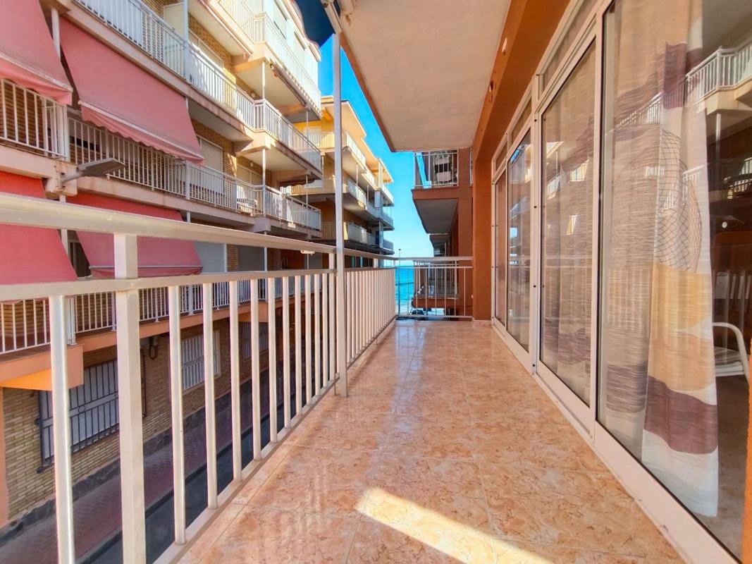 Продажа квартиры на Piso en Calle Catral, 5, Playa de los Náufragos, Torrevieja, Торревьеха
 photo 2