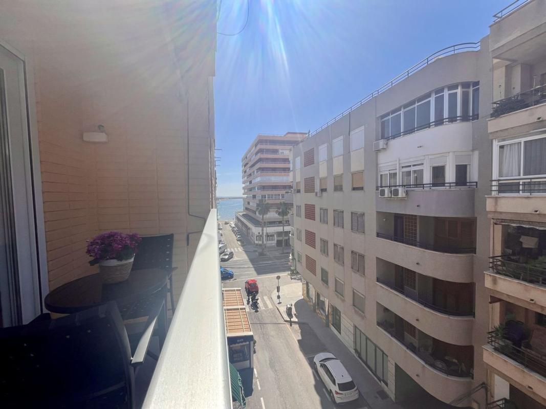 Продажа квартиры на Piso en Calle Santomera, 6, El Acequión, Torrevieja, Торревьеха
photo 1