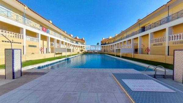 Chalet adosado en Torreblanca, Torrevieja photo 1