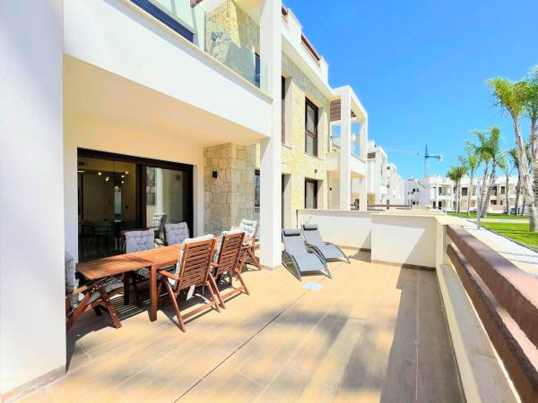 Sale of flat in Piso en Calle Teulada, 3, Los Balcones - Los Altos del Edén, Torrevieja, Torrevieja
 photo 2