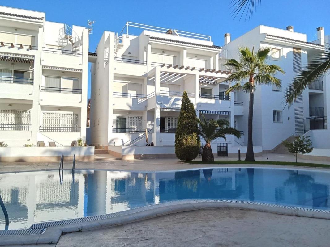 Продажа пентхауса на Ático en Avenida del Pacífico, La Veleta, Torrevieja, Торревьеха photo 1