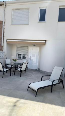 Chalet adosado en los naufragos, 10, Playa de los Náufragos, Torrevieja thumbnail 1