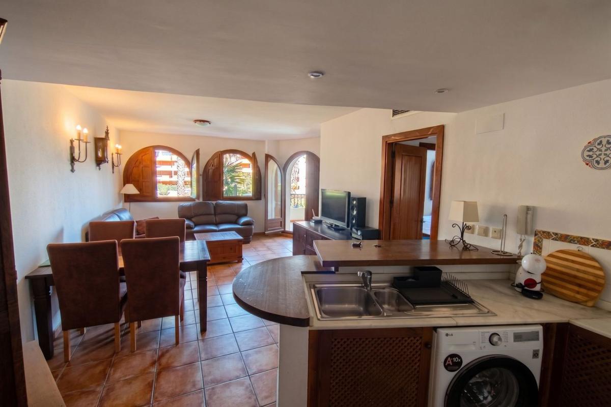 Продажа квартиры на Piso en Calle Mar Rizada, Punta Prima, Torrevieja, Торревьеха
 photo 3
