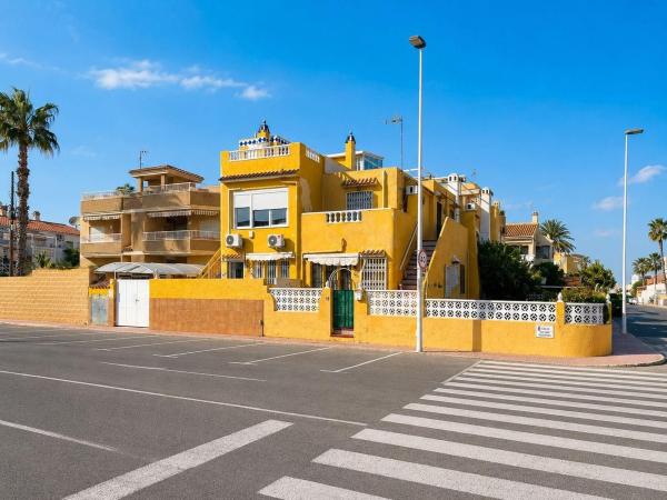 Chalet pareado en Zona los Frutales, Torrevieja thumbnail 2