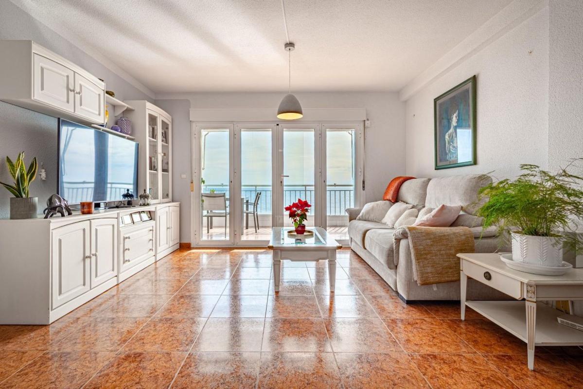 Продажа квартиры на Piso en Calle Montesinos, 2, Playa de los Náufragos, Torrevieja, Торревьеха
 photo 3