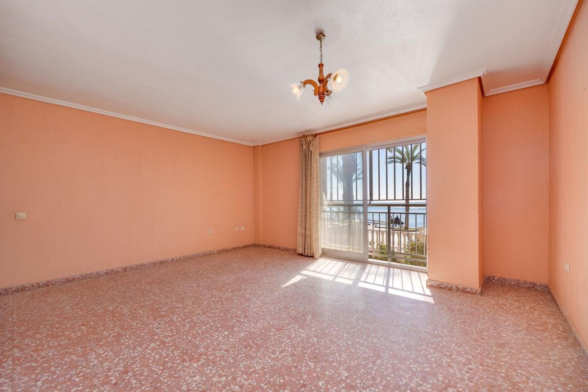 Venta de piso en Piso en Avenida de los Marineros, 2, Playa del Cura, Torrevieja, Torrevieja
photo 4