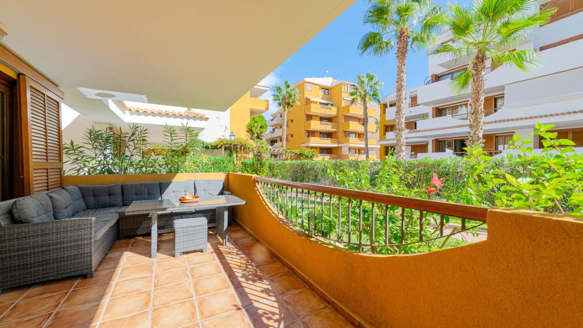 Продажа квартиры на Piso en Avenida de las Olas, 7, Punta Prima, Torrevieja, Торревьеха
 photo 3