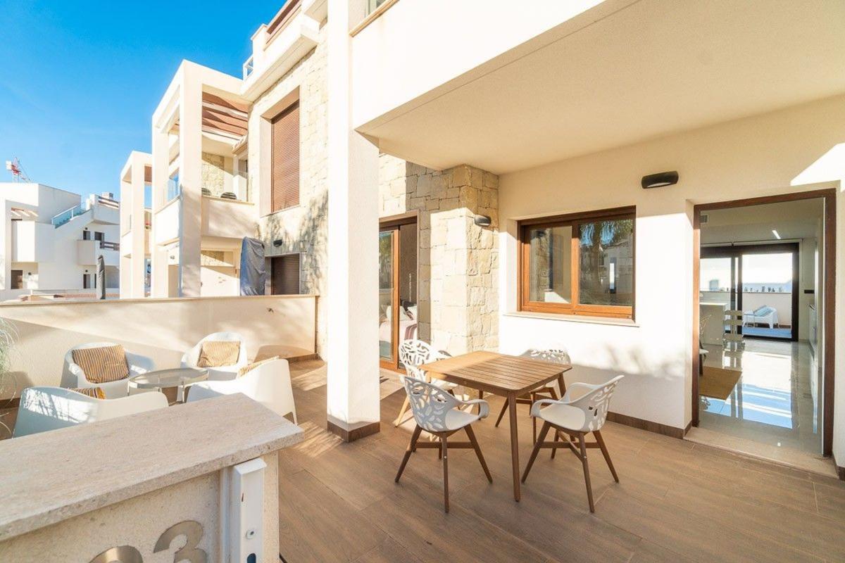 Sale of apartment in Piso en Calle Teulada, Los Balcones - Los Altos del Edén, Torrevieja, Torrevieja
photo 1