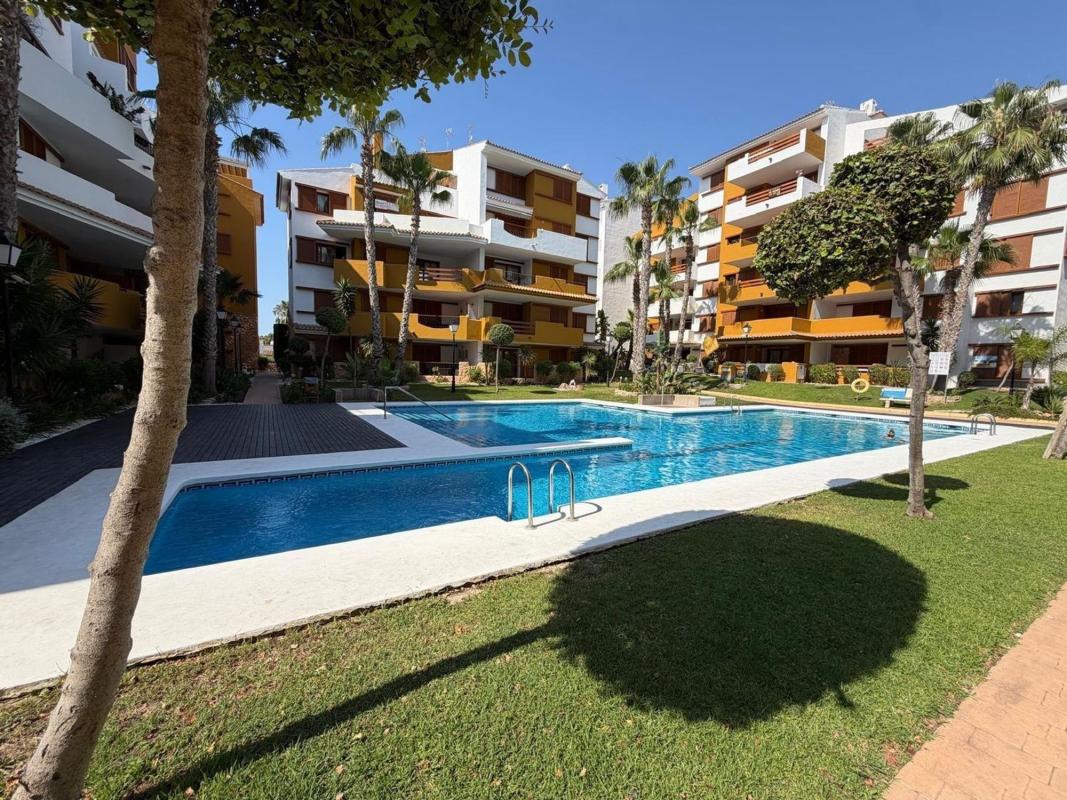 Продажа квартиры на Piso en Urbanización Punta Prima, Punta Prima, Torrevieja, Торревьеха
photo 5