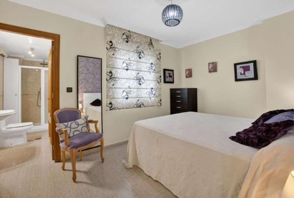 Ático en venta en  Ático en Calle Campoamor, Puerto Deportivo, Torrevieja, Torrevieja photo 4