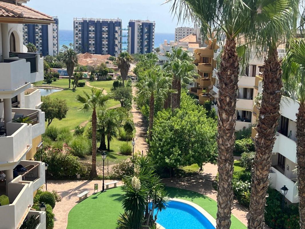 Venta de duplex en Dúplex en Calle Marejadilla, Punta Prima, Torrevieja, Torrevieja photo 1