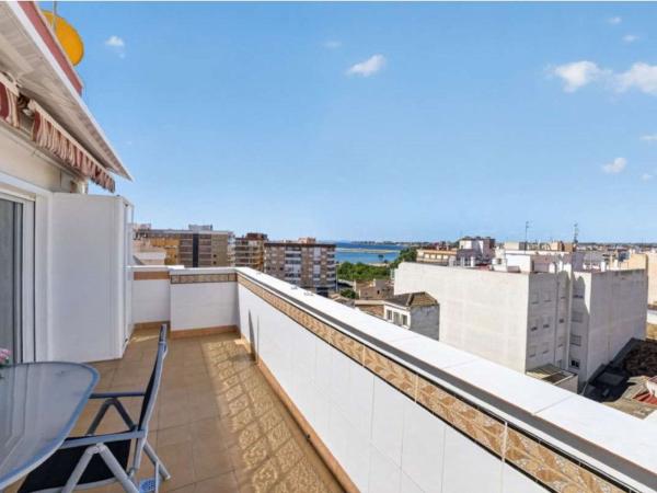 Venta de piso en Piso en Calle San Julián, Parque de las Naciones, Torrevieja, Torrevieja
photo 1