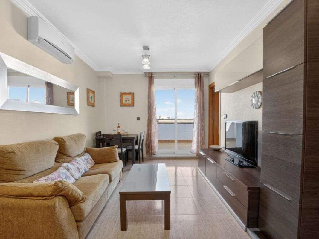 Sale of apartment in Piso en Calle San Julián, Parque de las Naciones, Torrevieja, Torrevieja
photo 4