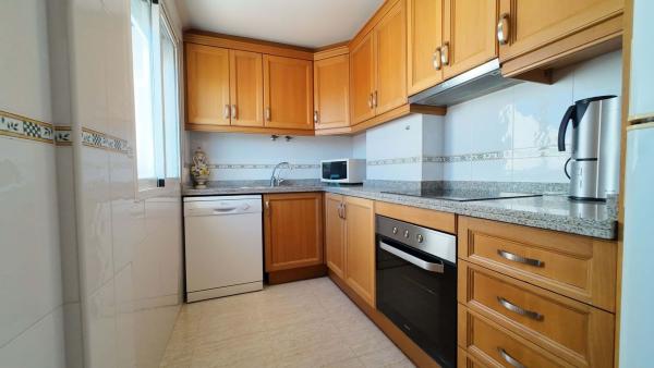 Продажа квартиры на Piso en Puerto Deportivo, Torrevieja, Торревьеха
thumbnail 3