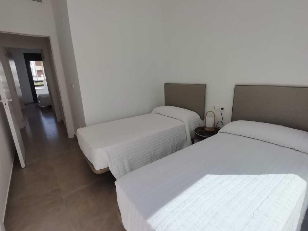 Venta de piso en Piso en Los Balcones - Los Altos del Edén, Torrevieja, Torrevieja
photo 3