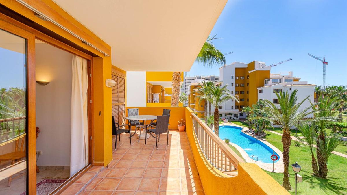 Продажа квартиры на Piso en Calle Caballito de Mar, 1 b, Punta Prima, Torrevieja, Торревьеха
 photo 2