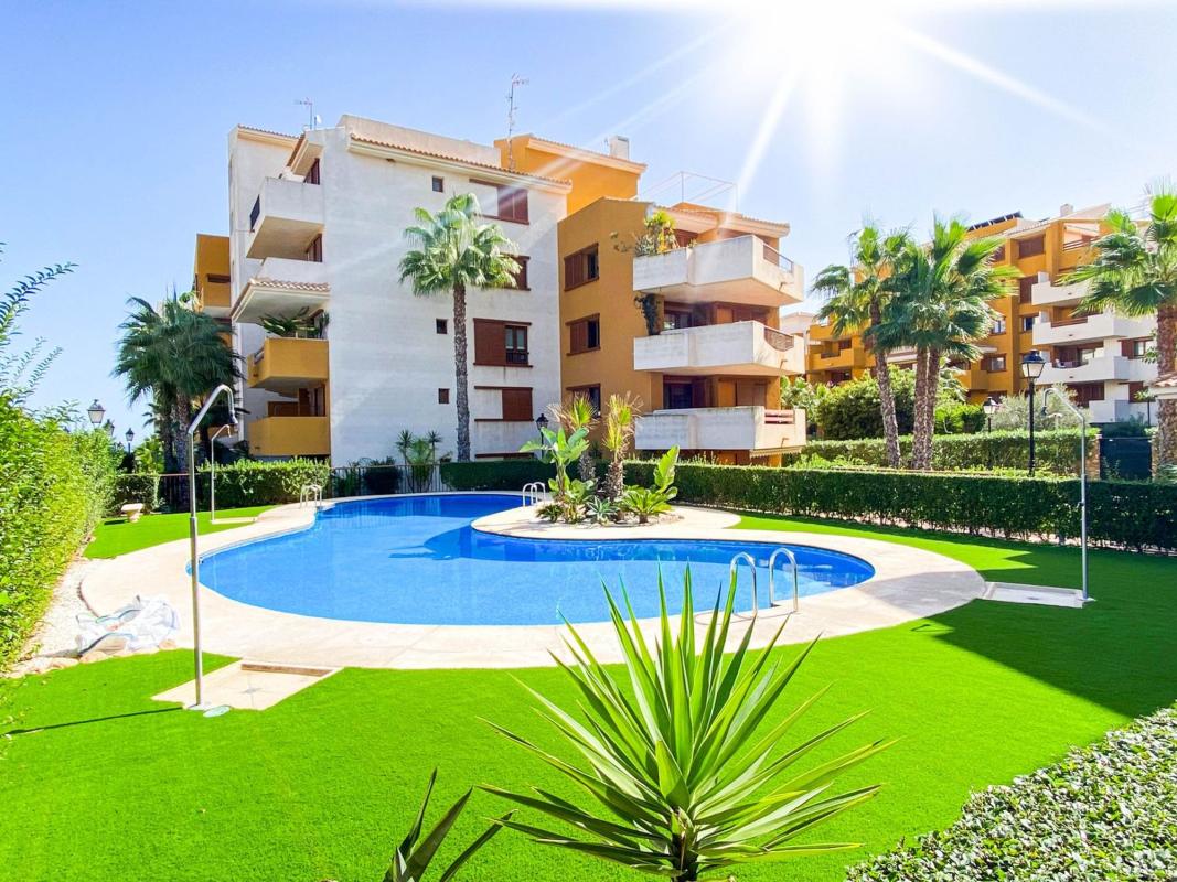 Venta de ático en  Ático en Calle Mar de Fondo, 41, Punta Prima, Torrevieja, Torrevieja photo 3