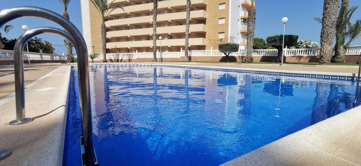 Venta de piso en Piso en Calle Pintor Rafael Boti, Gaspar Perrelló, Torrevieja, Torrevieja
photo 5