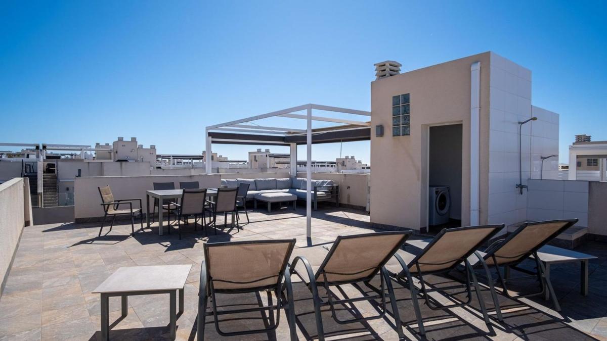 Продажа квартиры на Piso en Calle Gines Saura Sanchez, 4, Parque Acuático - Sector 25, Torrevieja, Торревьеха
 photo 2