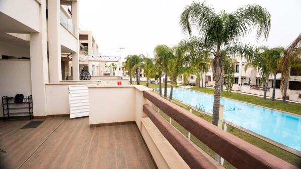 Sale of flat in Piso en Los Balcones - Los Altos del Edén, Torrevieja, Torrevieja
 photo 2
