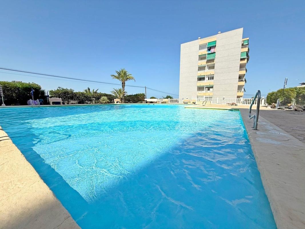 Продажа квартиры на Piso en Calle Pleamar s/n, Punta Prima, Torrevieja, Торревьеха
photo 2