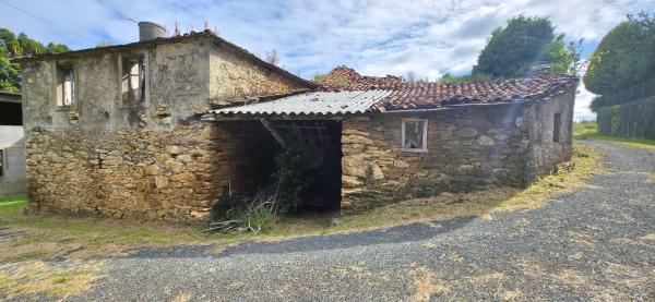 Casa de pueblo en Xiao, Cerdido photo 1