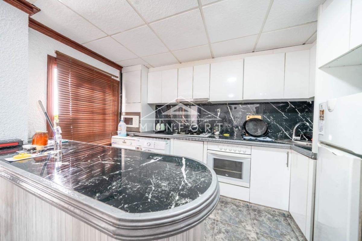 Sale of apartment in Piso en Las Piscinas Naturales, Torrevieja, Torrevieja
photo 1