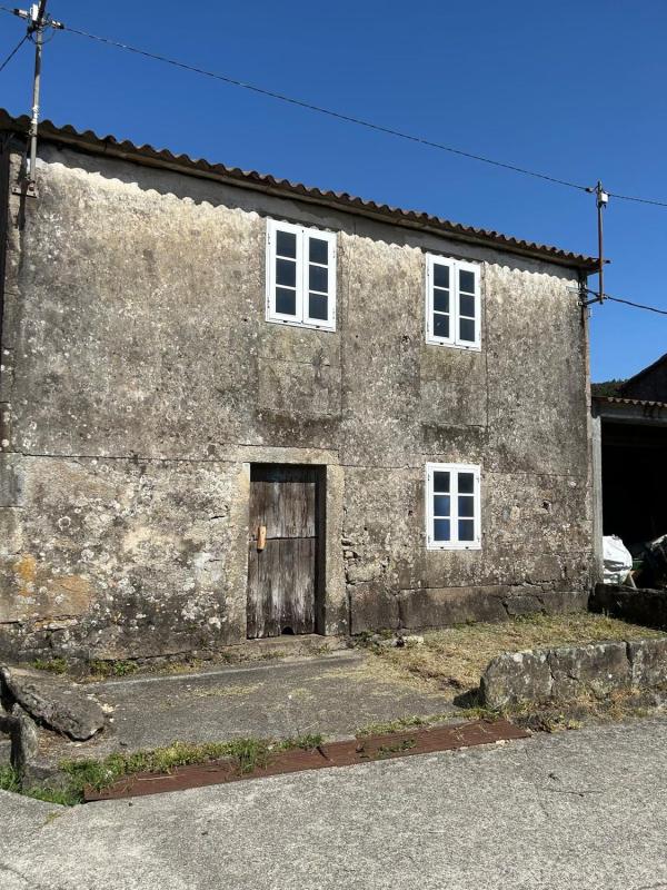 Properties for sale and rent in Spain photo 3