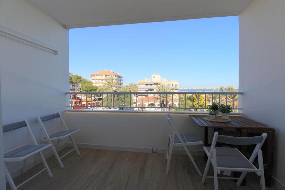 Продажа квартиры на Piso en Punta Prima, Torrevieja, Торревьеха
photo 2