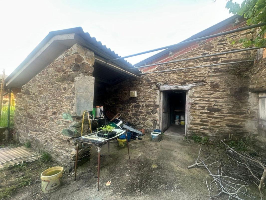 Properties for sale and rent in Spain photo 3