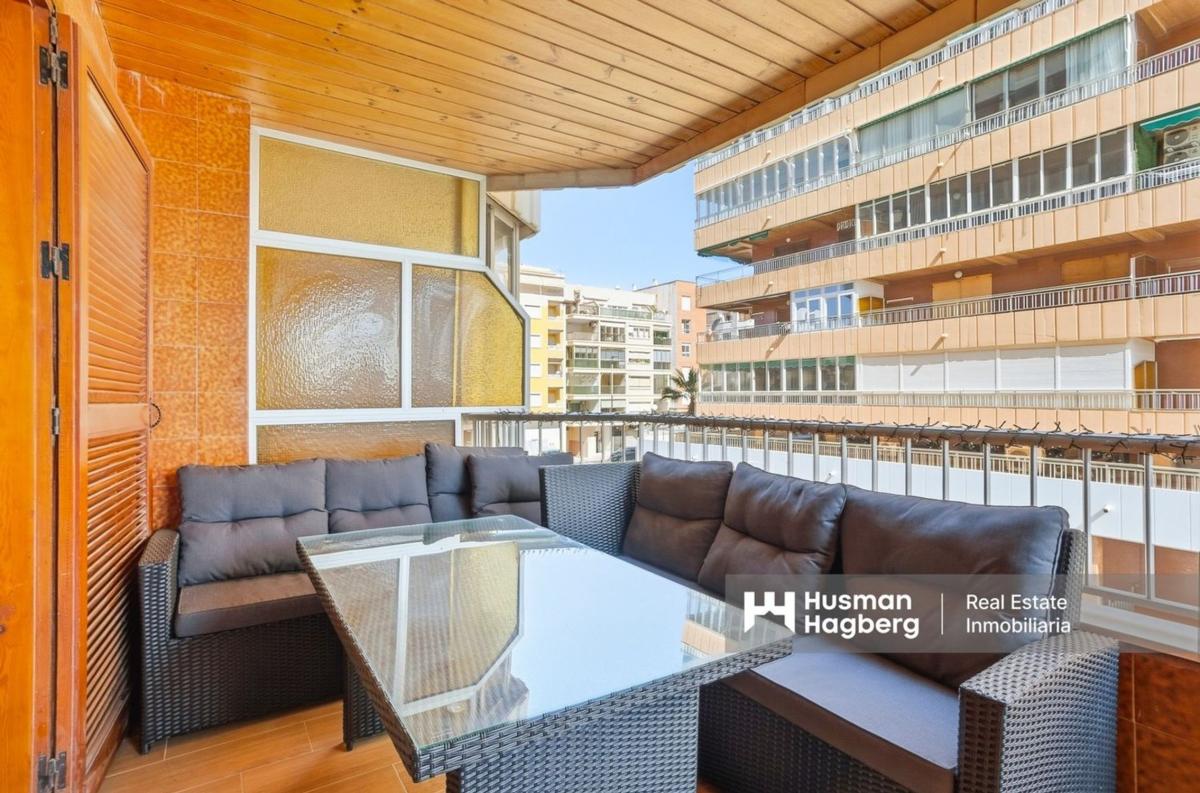 Продажа квартиры на Piso en Calle Valencia, 3, El Acequión, Torrevieja, Торревьеха
photo 5