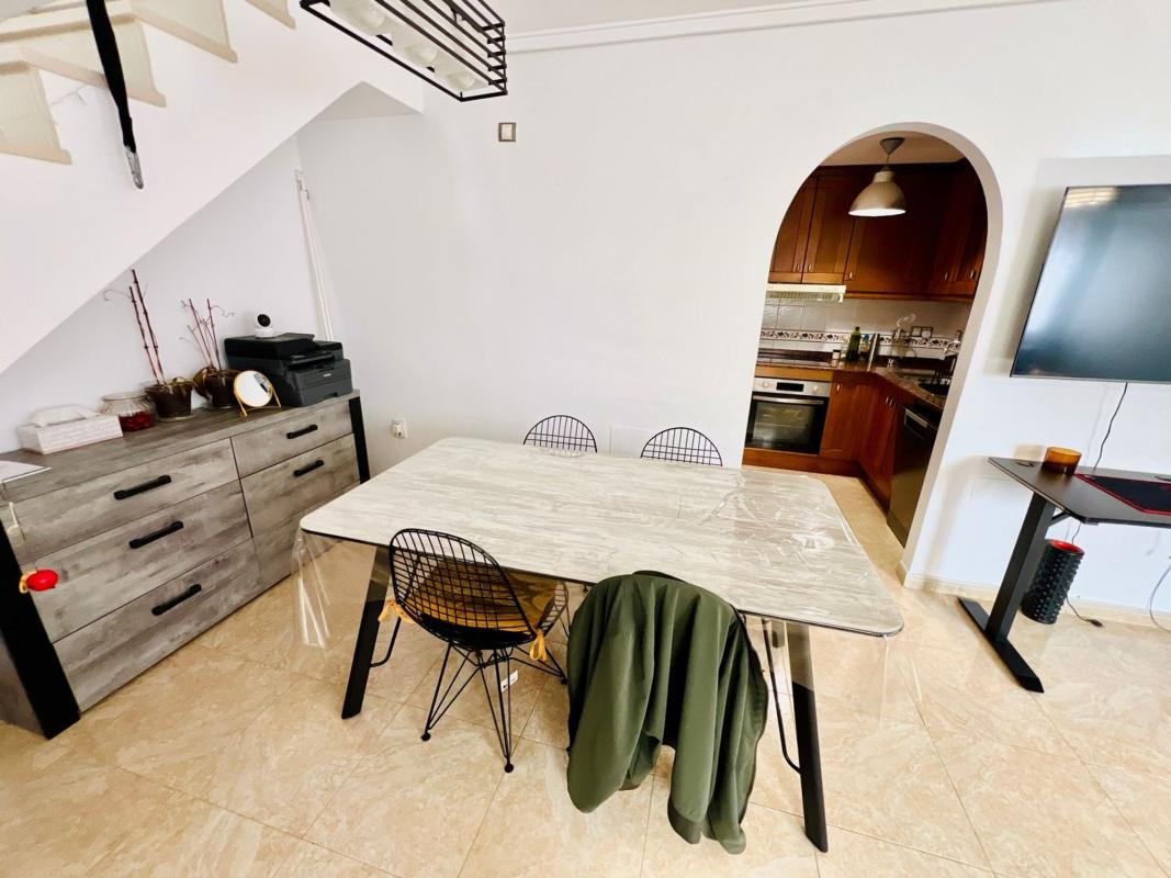 Продажа таунхауса в Chalet adosado en Calle Gotzone Mora, 21, Parque Acuático - Sector 25, Torrevieja , Торревьеха photo 5