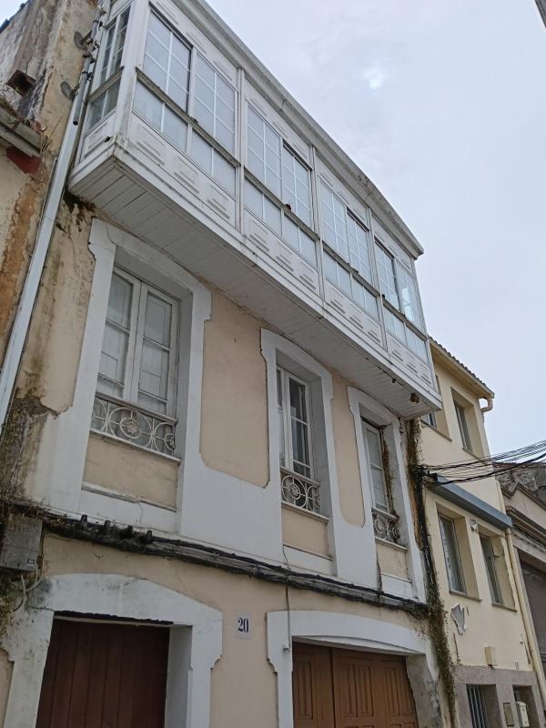 Properties for sale and rent in Spain photo 2