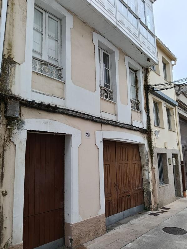 Properties for sale and rent in Spain photo 5