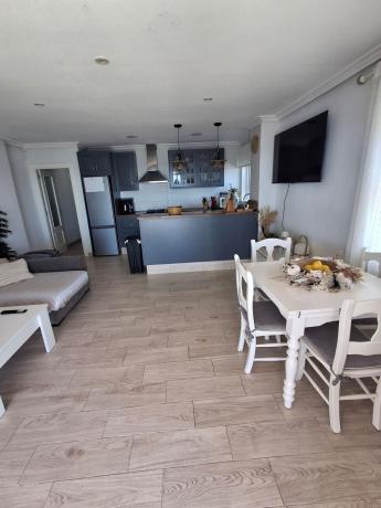 Sale of flat in Piso en Playa de los Náufragos, Torrevieja, Torrevieja
thumbnail 3