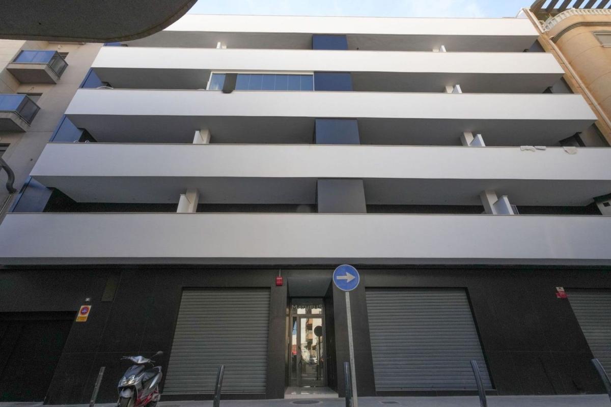 Продажа квартиры на Piso en Rambla Juan Mateo García, 25, Centro - Muelle Pesquero, Torrevieja, Торревьеха
photo 1