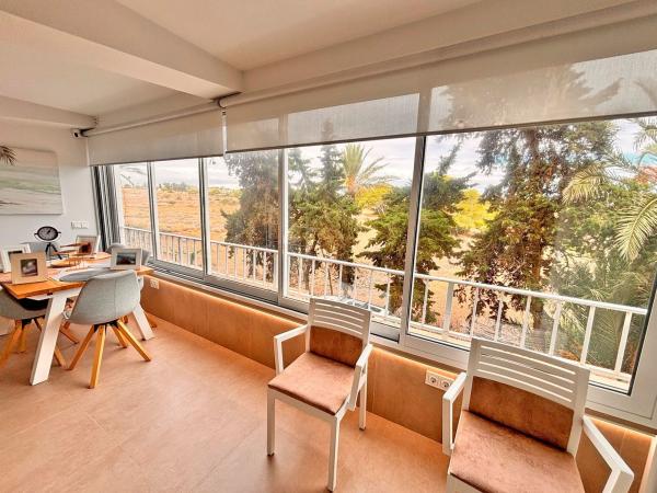 Продажа квартиры на Piso en Calle Pleamar, Punta Prima, Torrevieja, Торревьеха
thumbnail 2