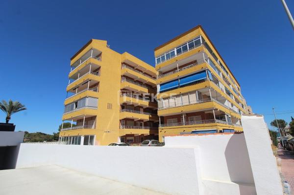 Продажа квартиры на Piso en Calle Pleamar, Punta Prima, Torrevieja, Торревьеха
thumbnail 3
