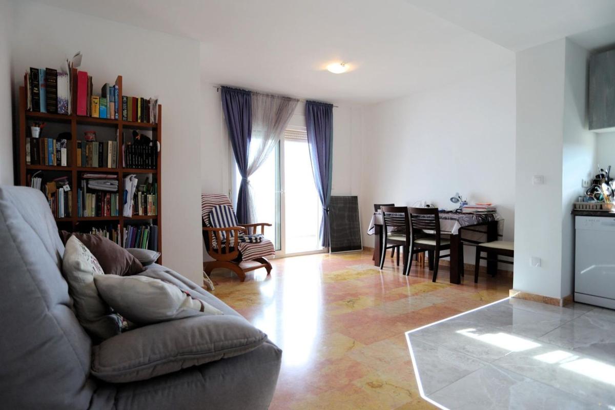 Продажа дуплекса на Dúplex en Avenida Torreblanca, Torreblanca, Torrevieja, Торревьеха photo 4
