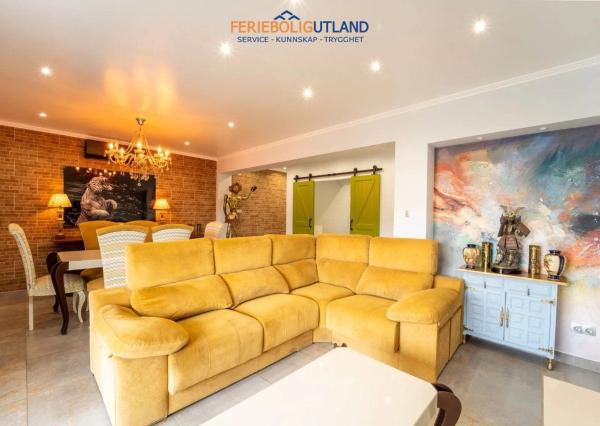 Sale of flat in Piso en Calle de Pedro Lorca s/n, Las Piscinas Naturales, Torrevieja, Torrevieja
 photo 2